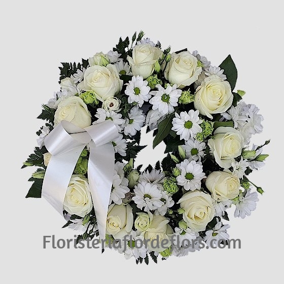 Corona Fúnebre blanca pequeña para tanatorio